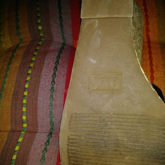 Vintage Elle wedges - Picture 4 of 4